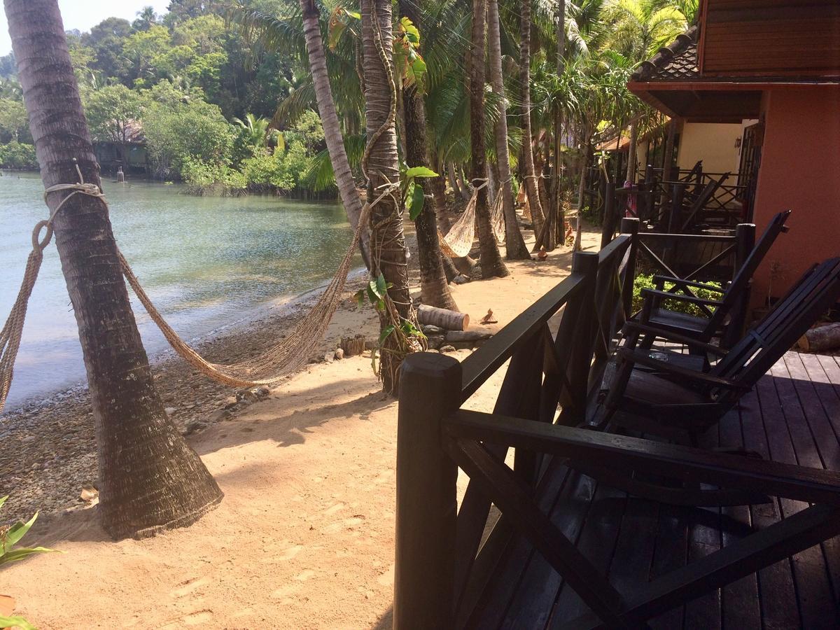 Nirvana Resort Koh Chang Bang Tao Beach Exterior foto
